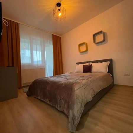 Luxury Q Residence Near Center Яссы Экстерьер фото